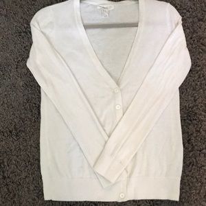 Button-up (thin) Sweater